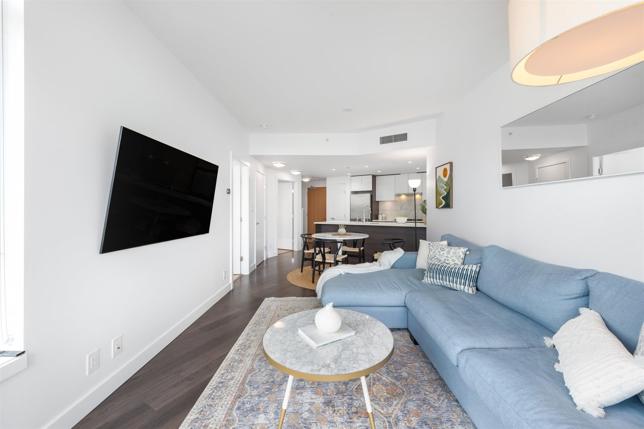 607-3557 Sawmill Cres