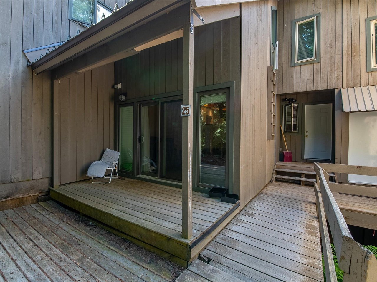 25-2301 Whistler Rd