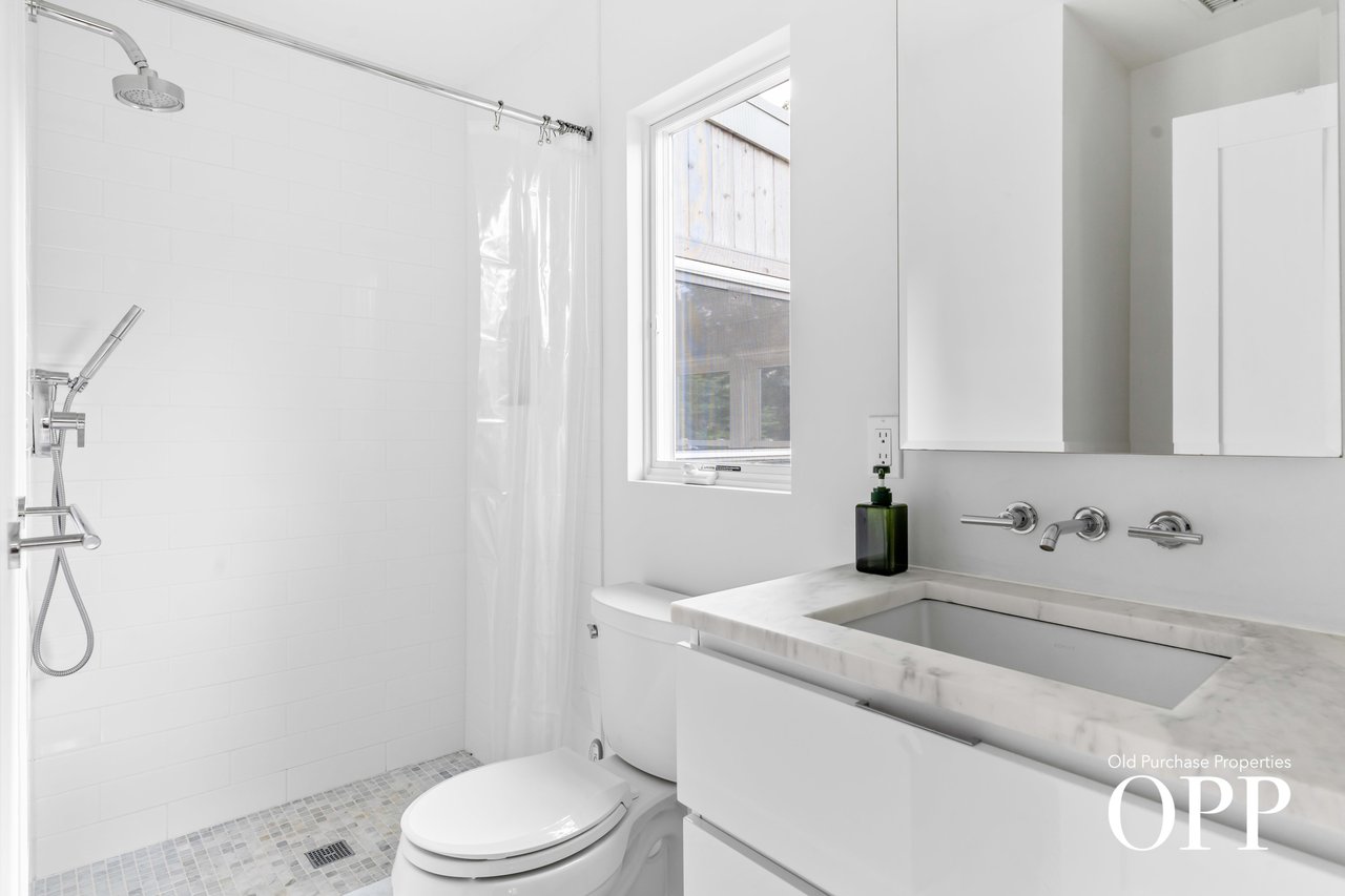 IMPECCABLE HOME IN PRIME LOCATION