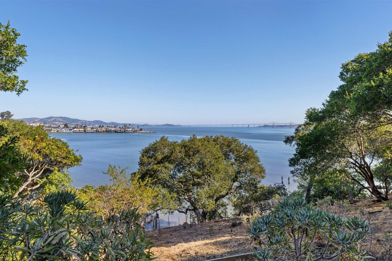 4095 Paradise Drive, Tiburon