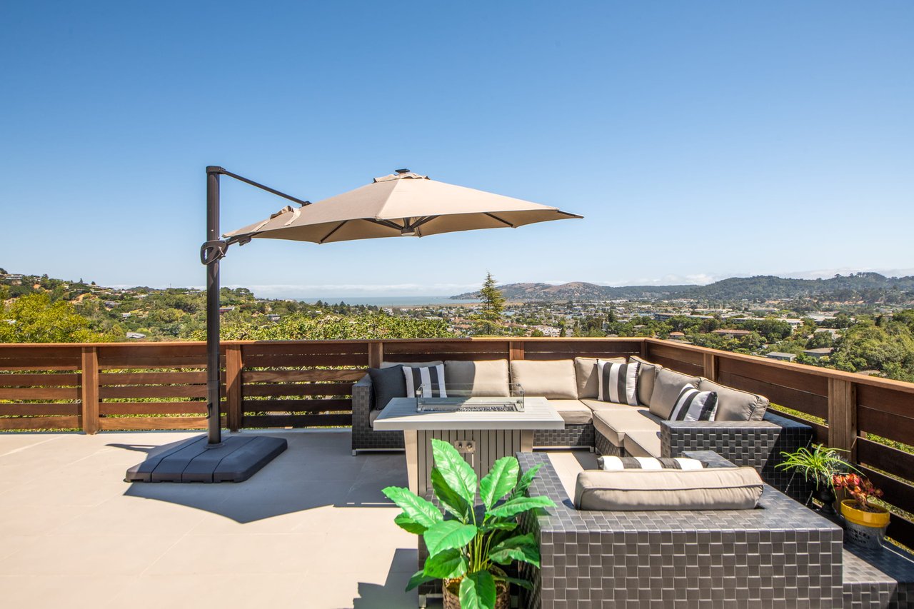 110 Tioga Ln