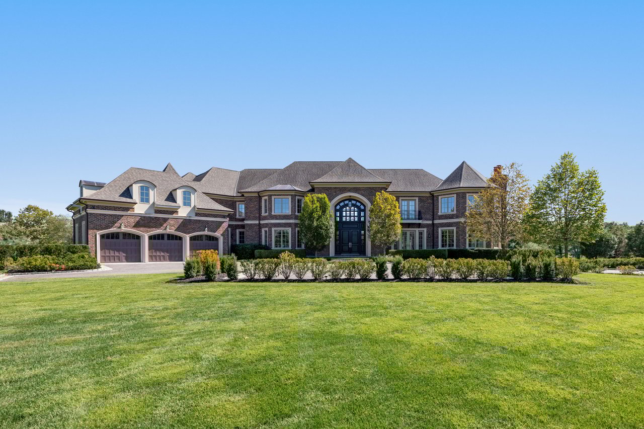 8 Evergreen Way