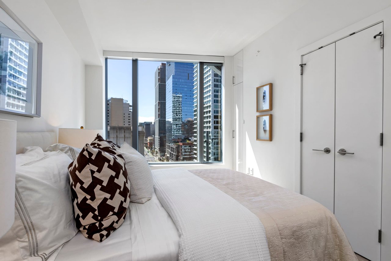 201 Folsom St #15A