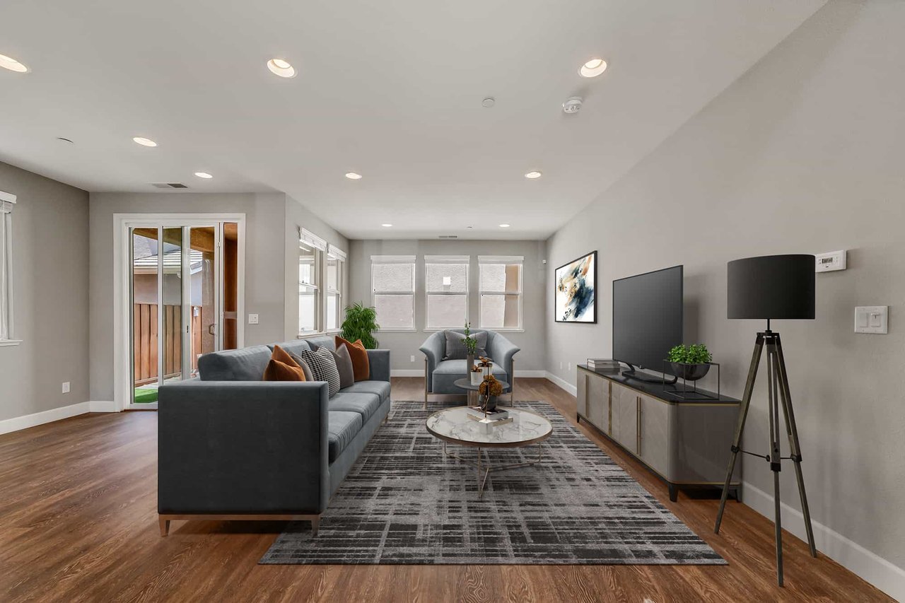 926 Flurry Dr., Livermore