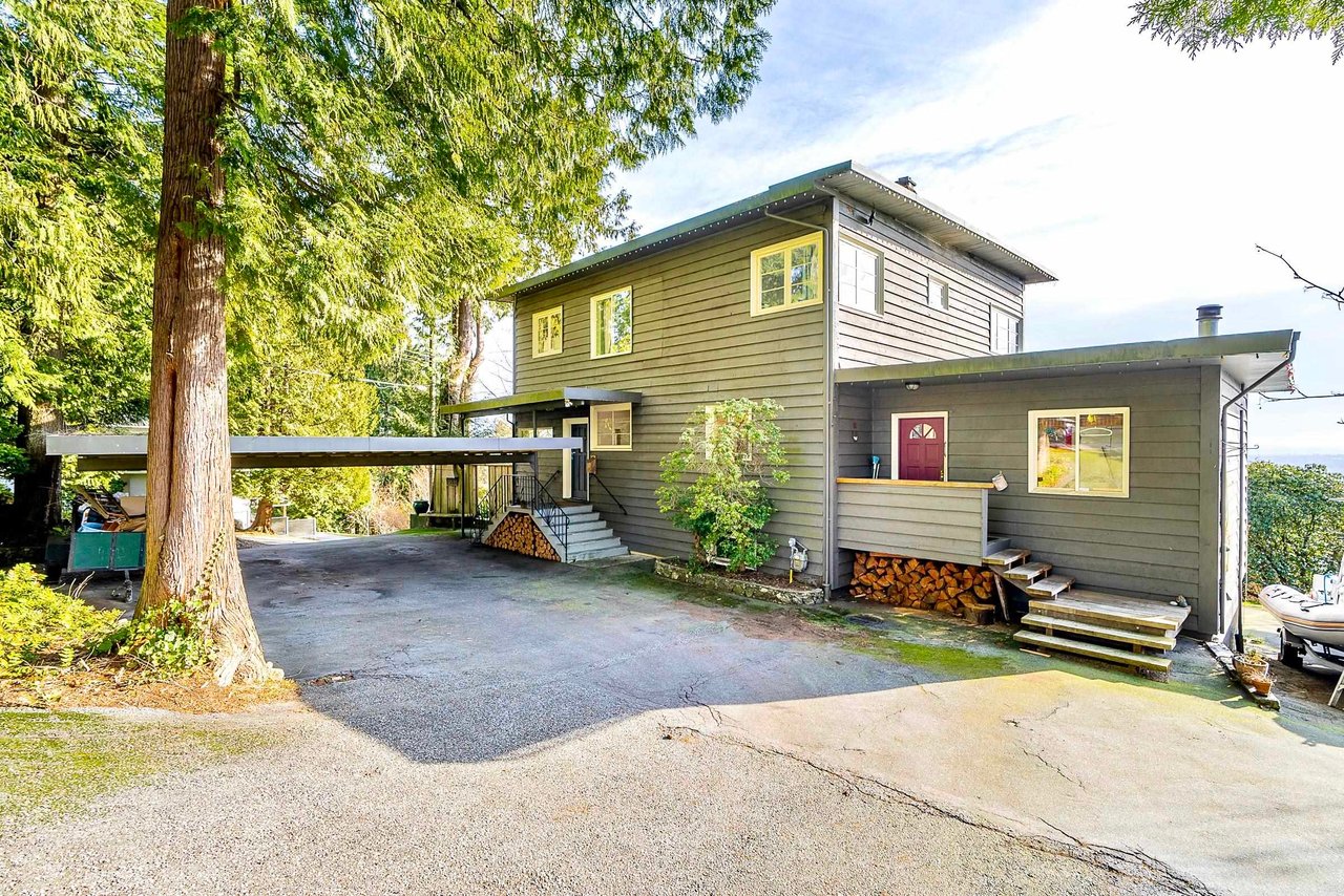 583 E Kings Rd Rd