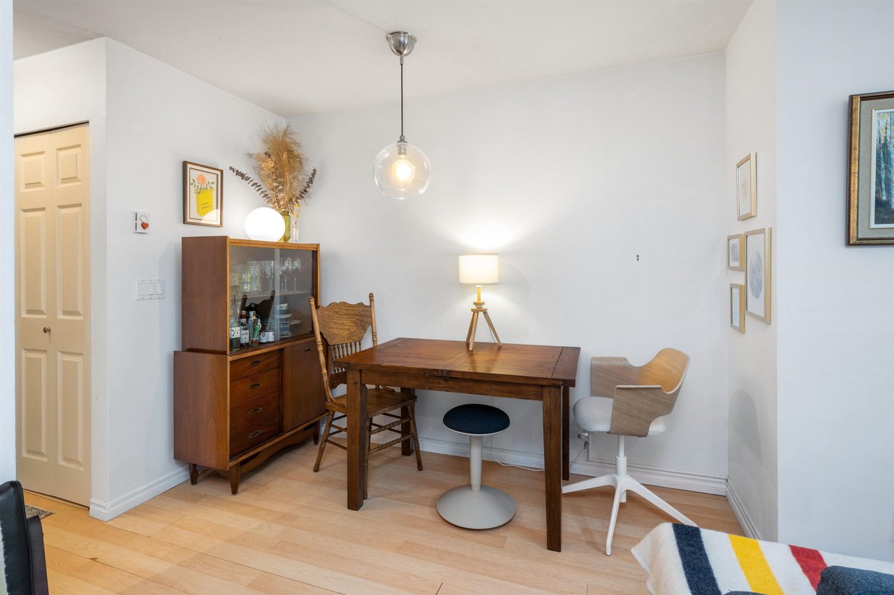 35-1385 W 7th Ave