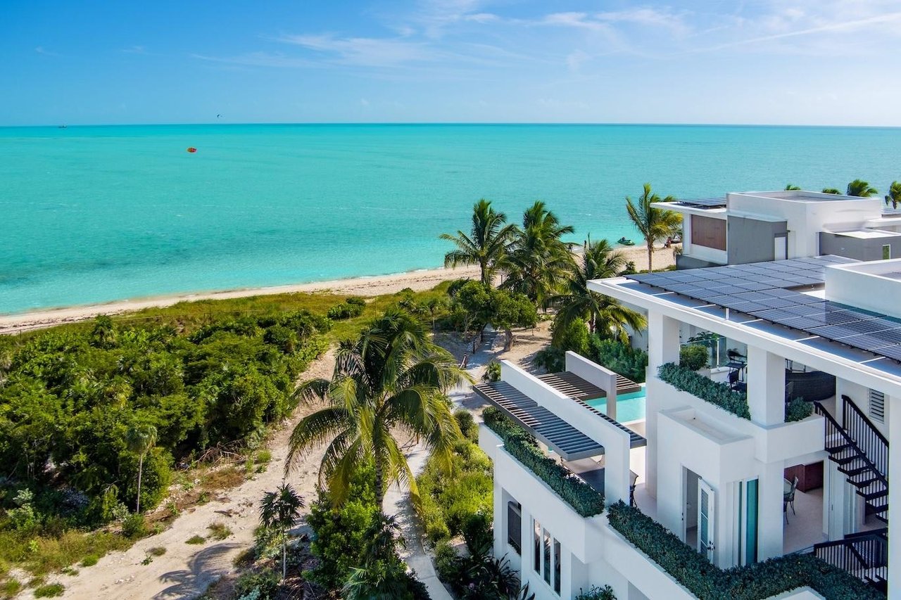 Blue Lagoon Villa
