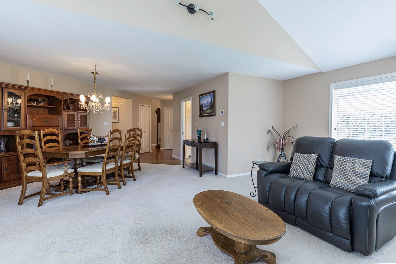 108-2513 W Bourquin Cres