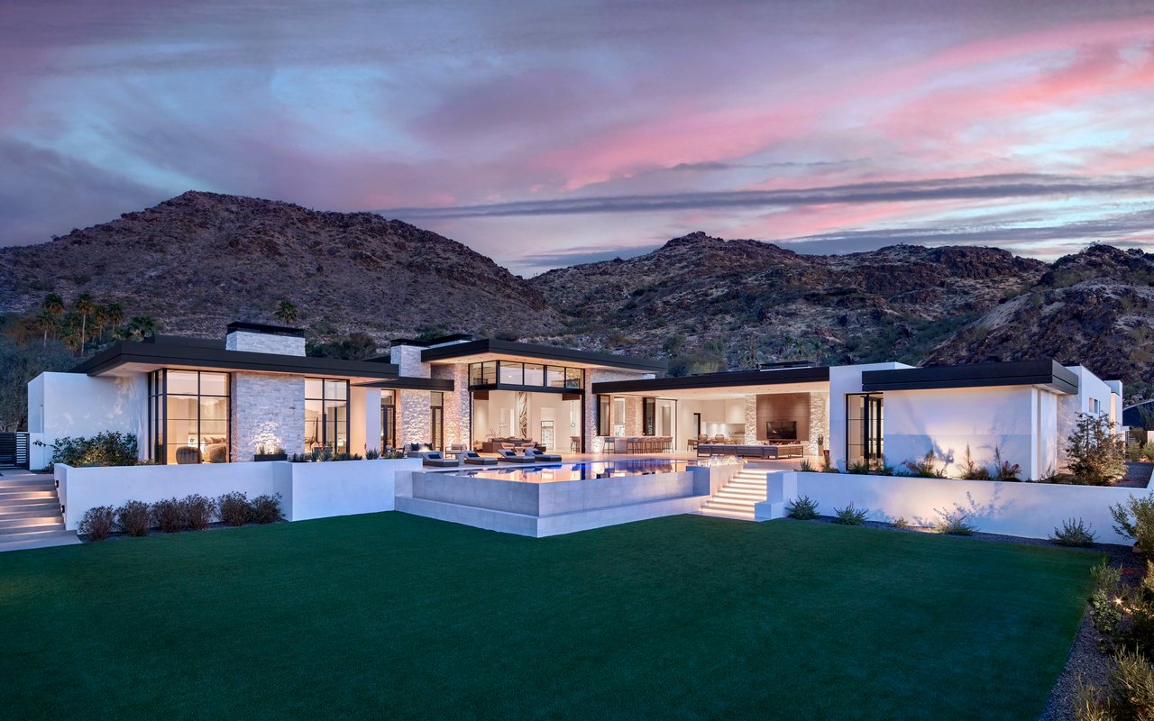 Modern Luxury home in Paradise Valley, Arizona