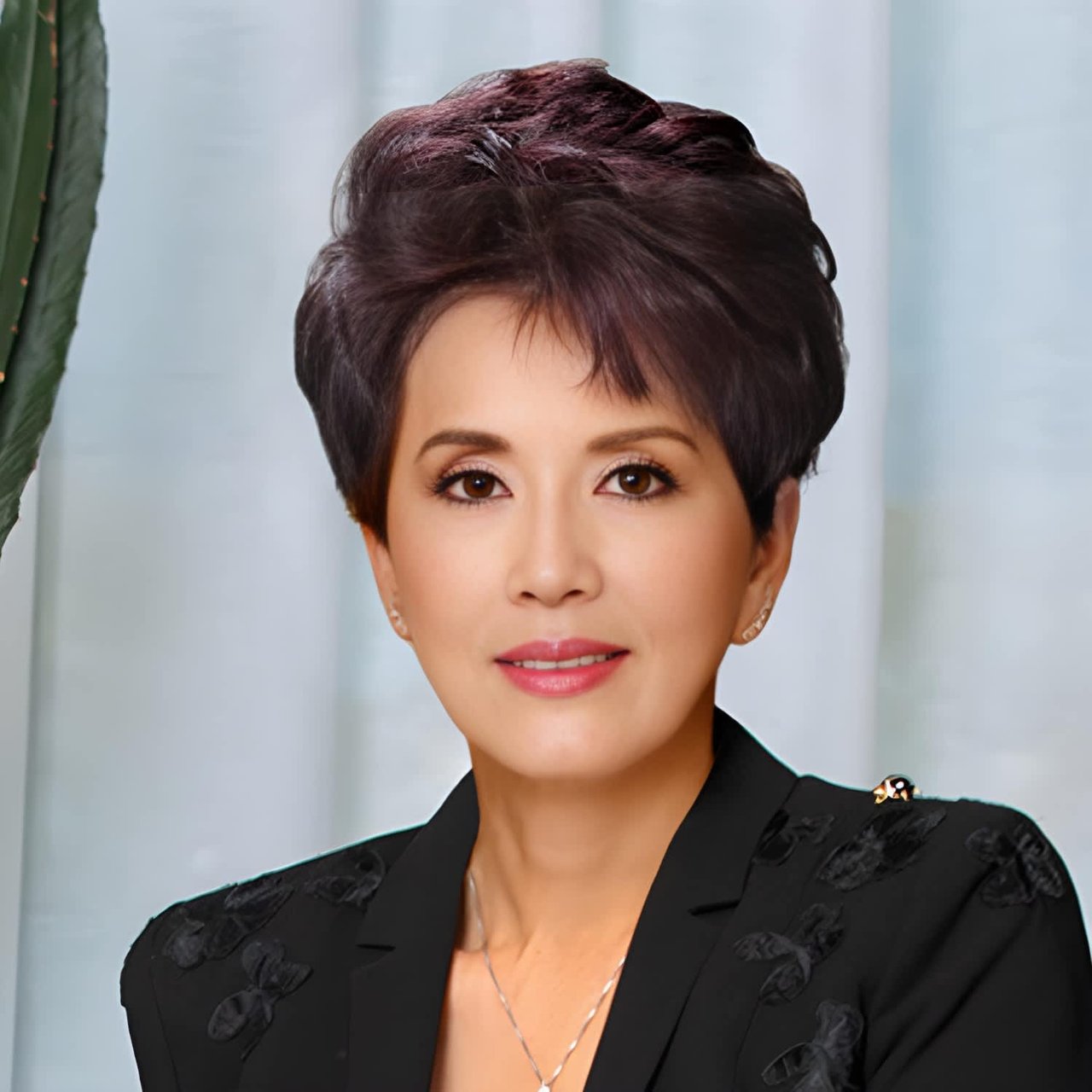 Sandy Shaulis Scottsdale, AZ Real Estate Agent Headshot