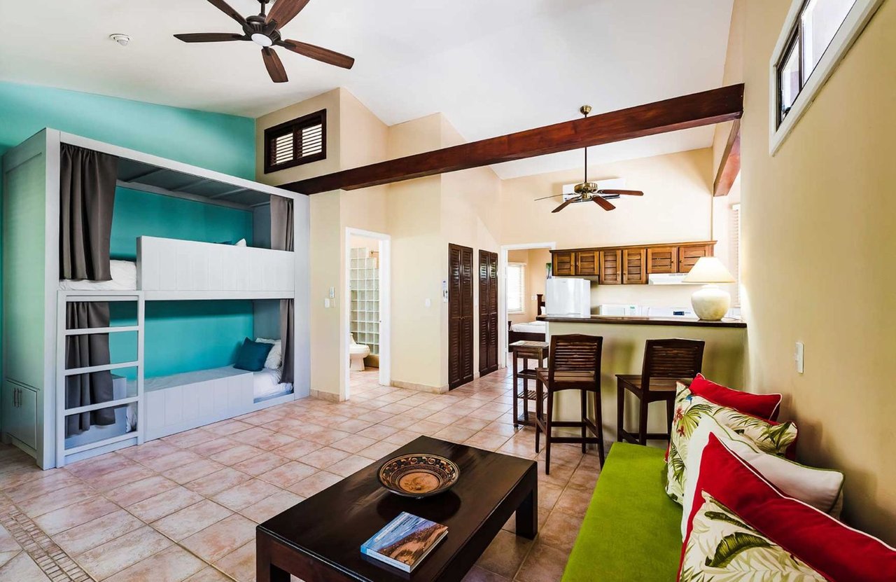 Titled Beachfront Boutique Hotel, Flamingo, Guanacaste