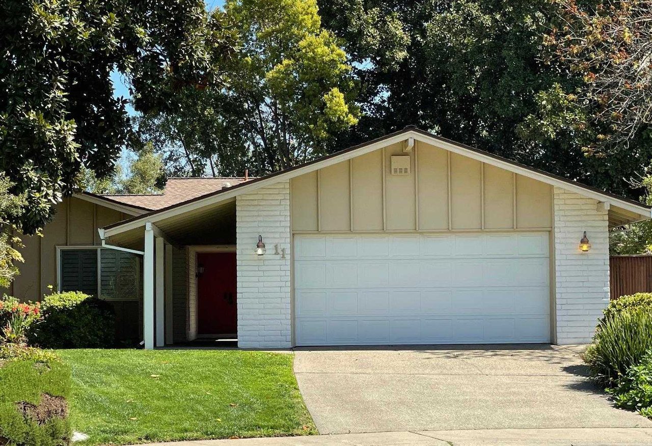 11 Sable Court