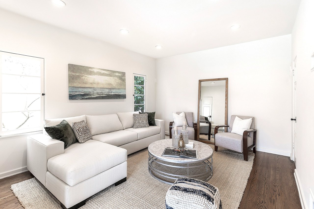 109 South Formosa Avenue