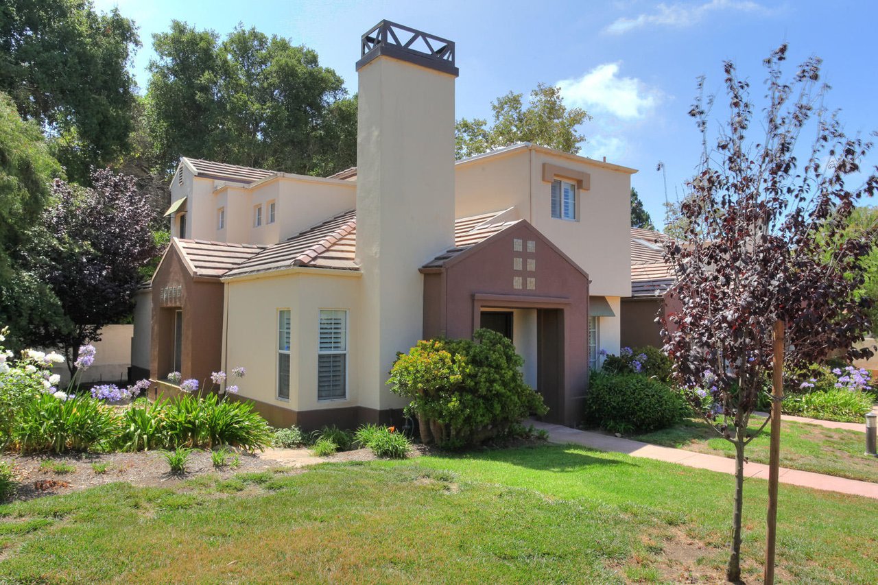 3744 Greggory Way Unit 1