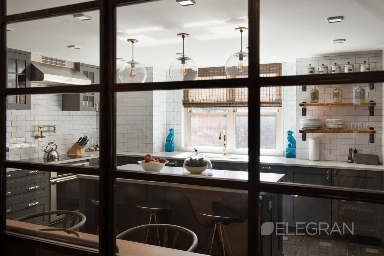 Carlton Regency South