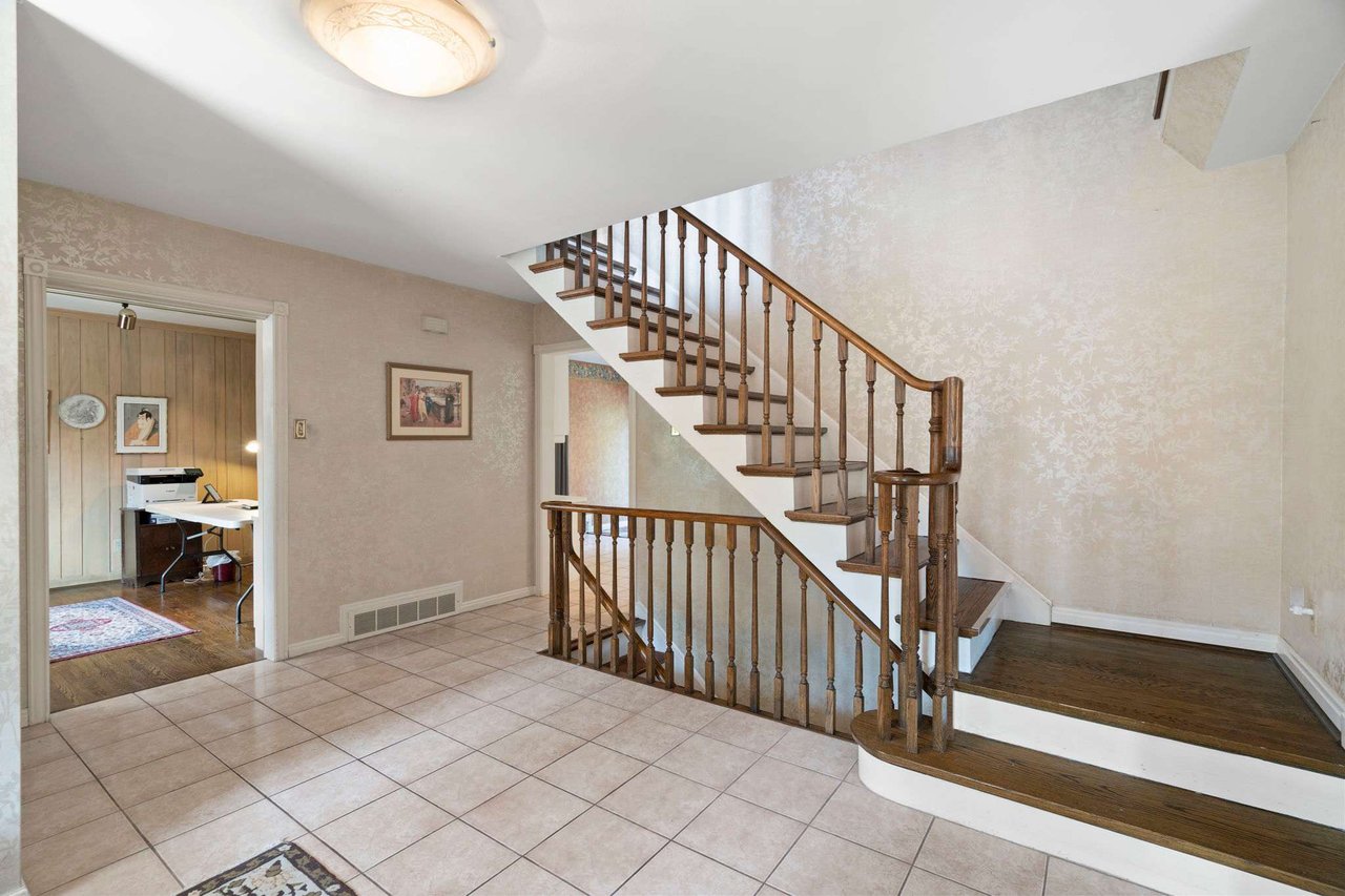 SOLD: Most Sought After St. Andrews Enclave