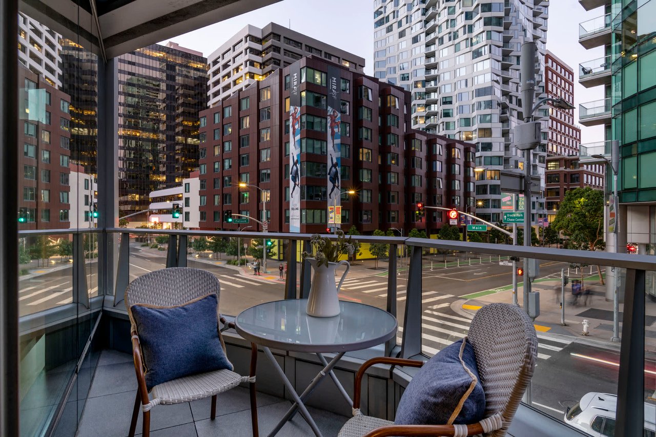 318 Main Street Unit: 2E