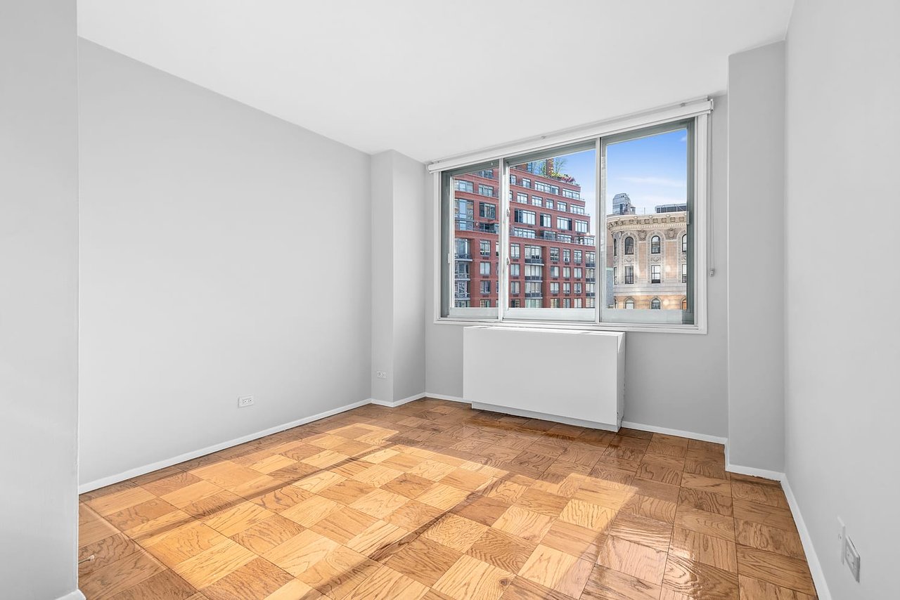 2025 Broadway, #14F