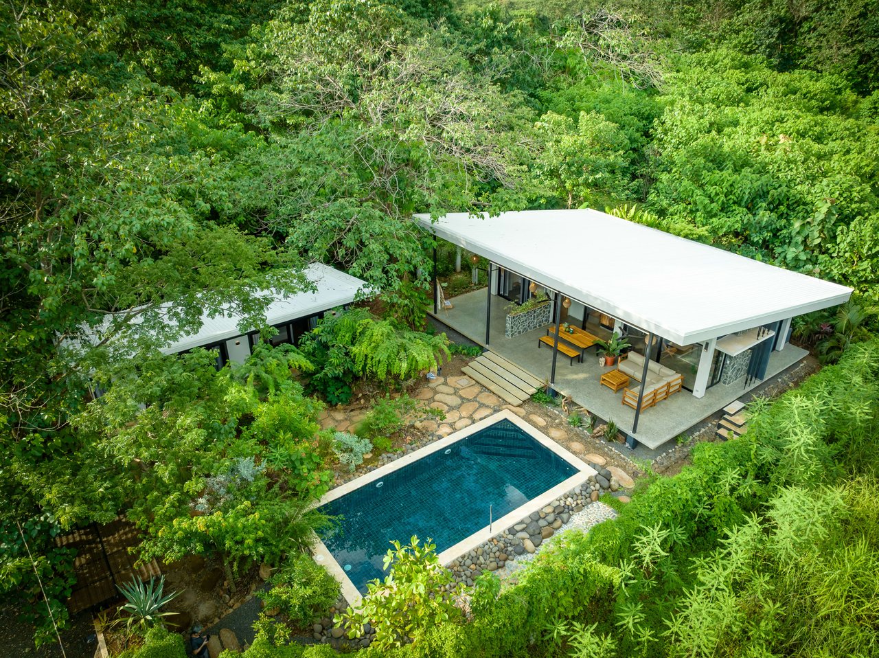 Casa Salomon | Two Stunning Houses and Expandable Land with Four Water Connections