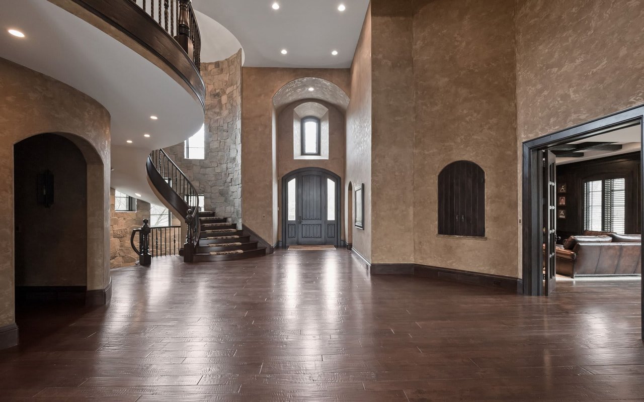 26565 Scenic Drive