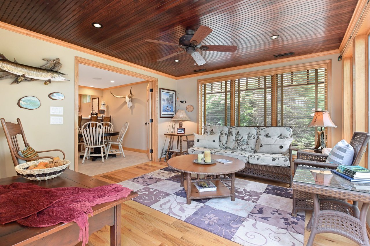 3400 Kings Point Road, Minnetrista