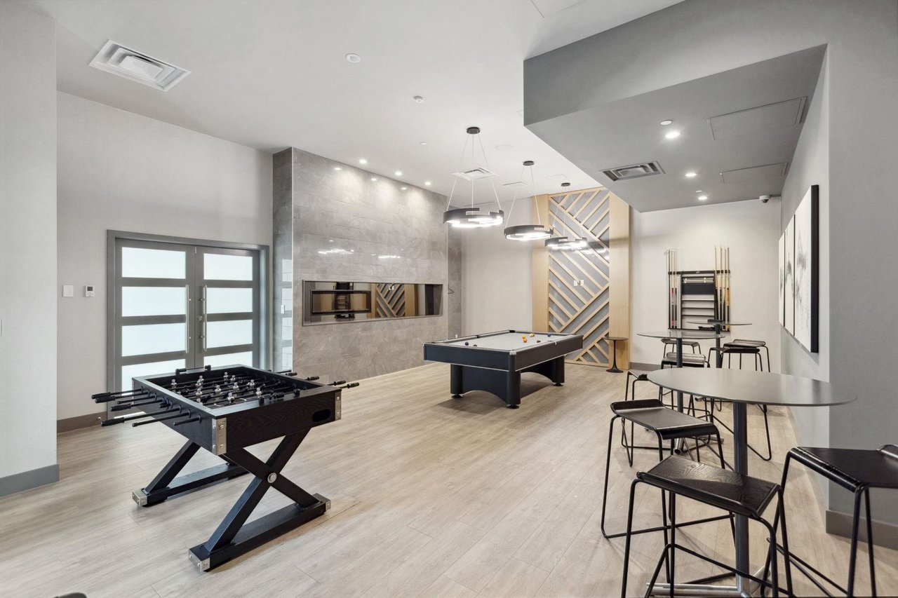 1601-530 Whiting Way, Coquitlam