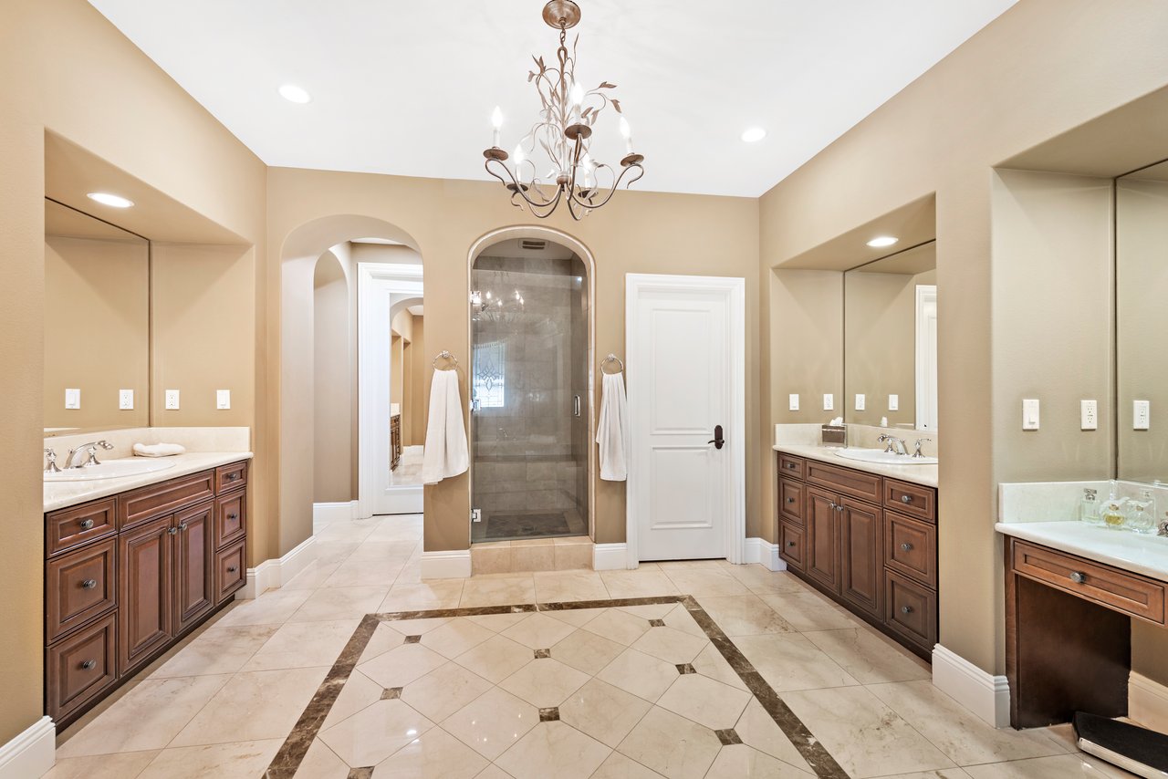 Covenant Hills Estate 