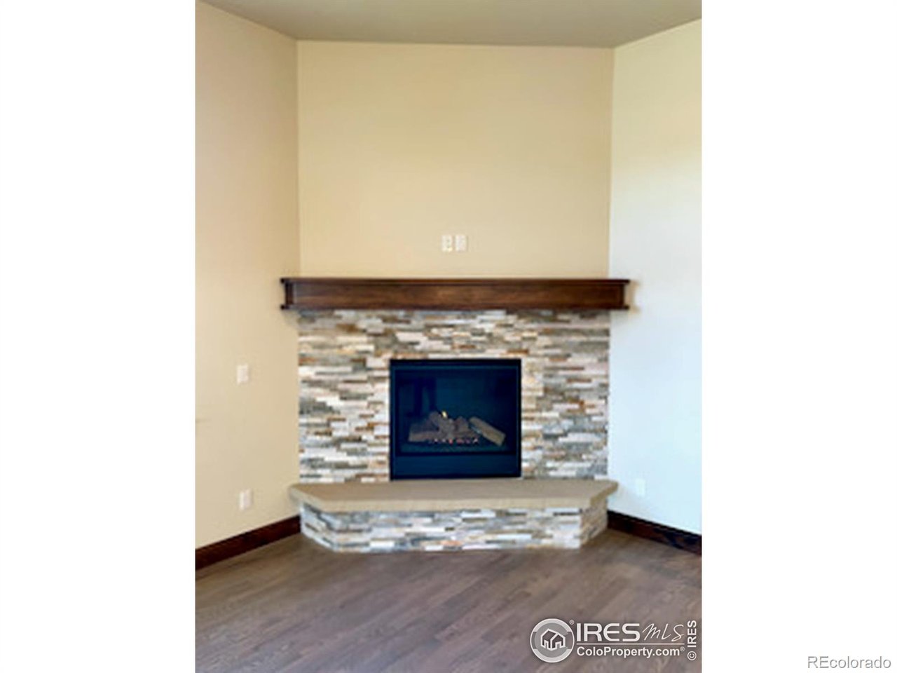 3717 Saguaro Dr