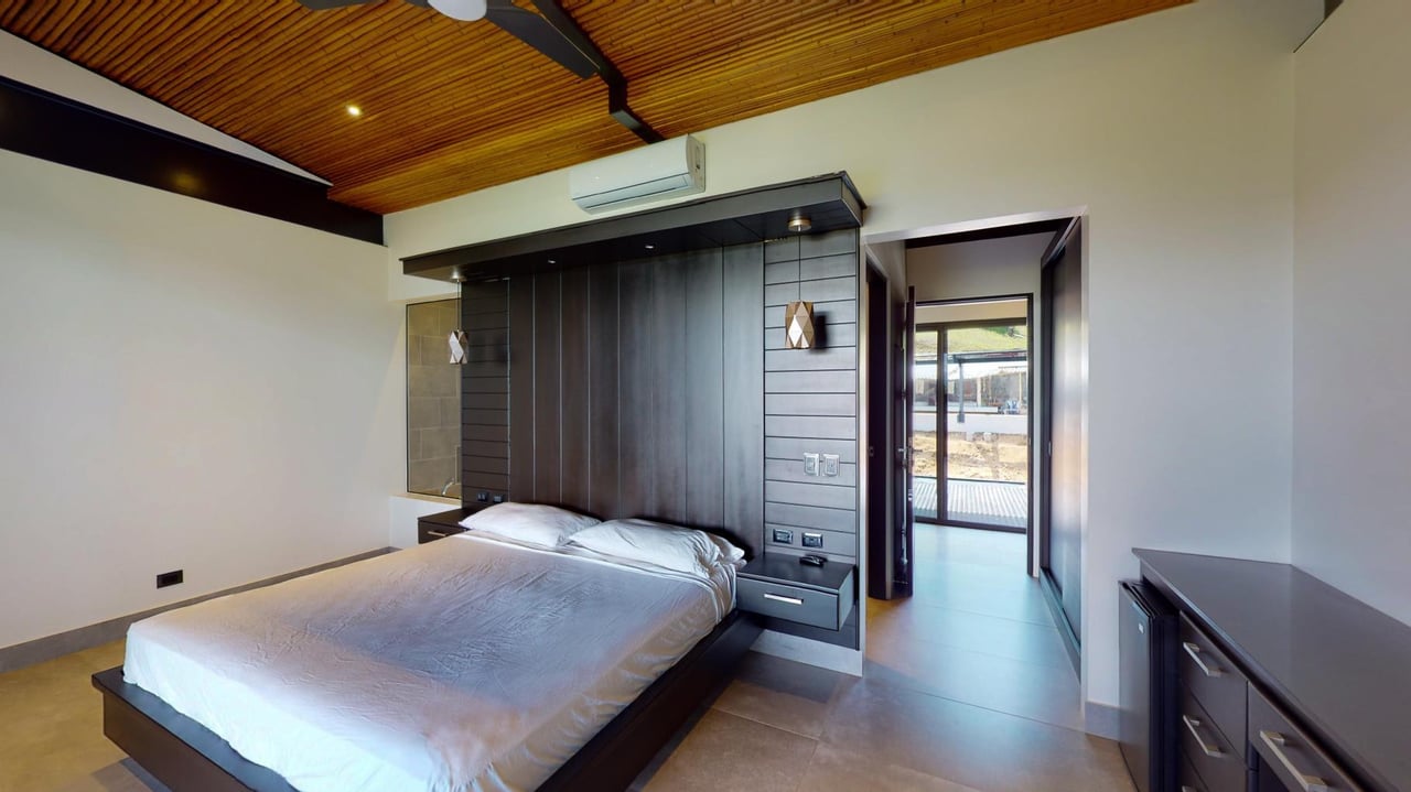New Iconic Modern 3 Bedroom Home