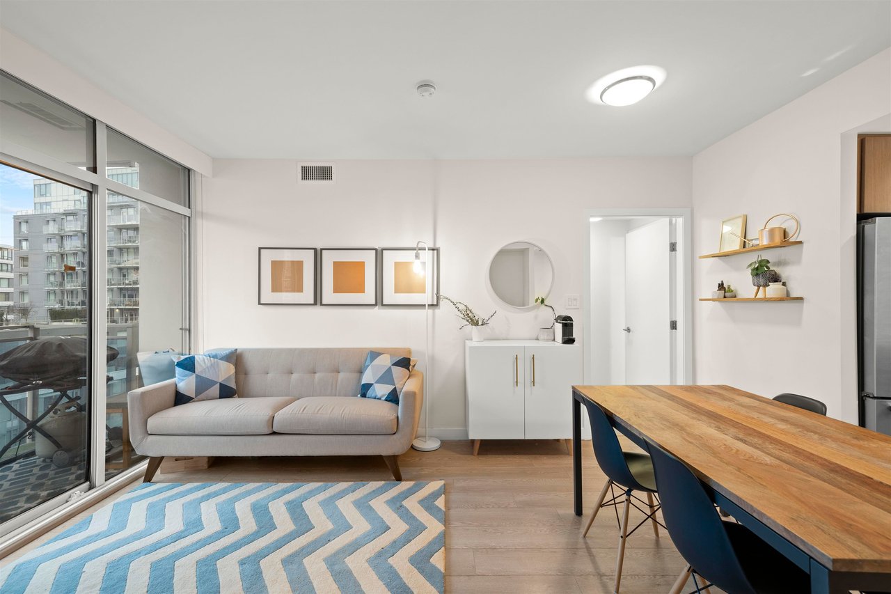 1009-111 E 1st Avenue, Vancouver