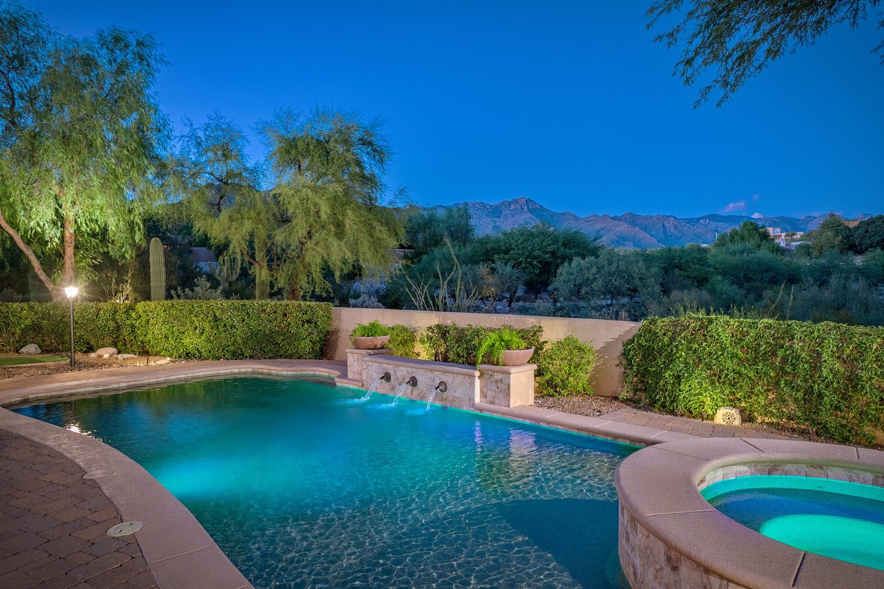 Incomparable Foothills Residence