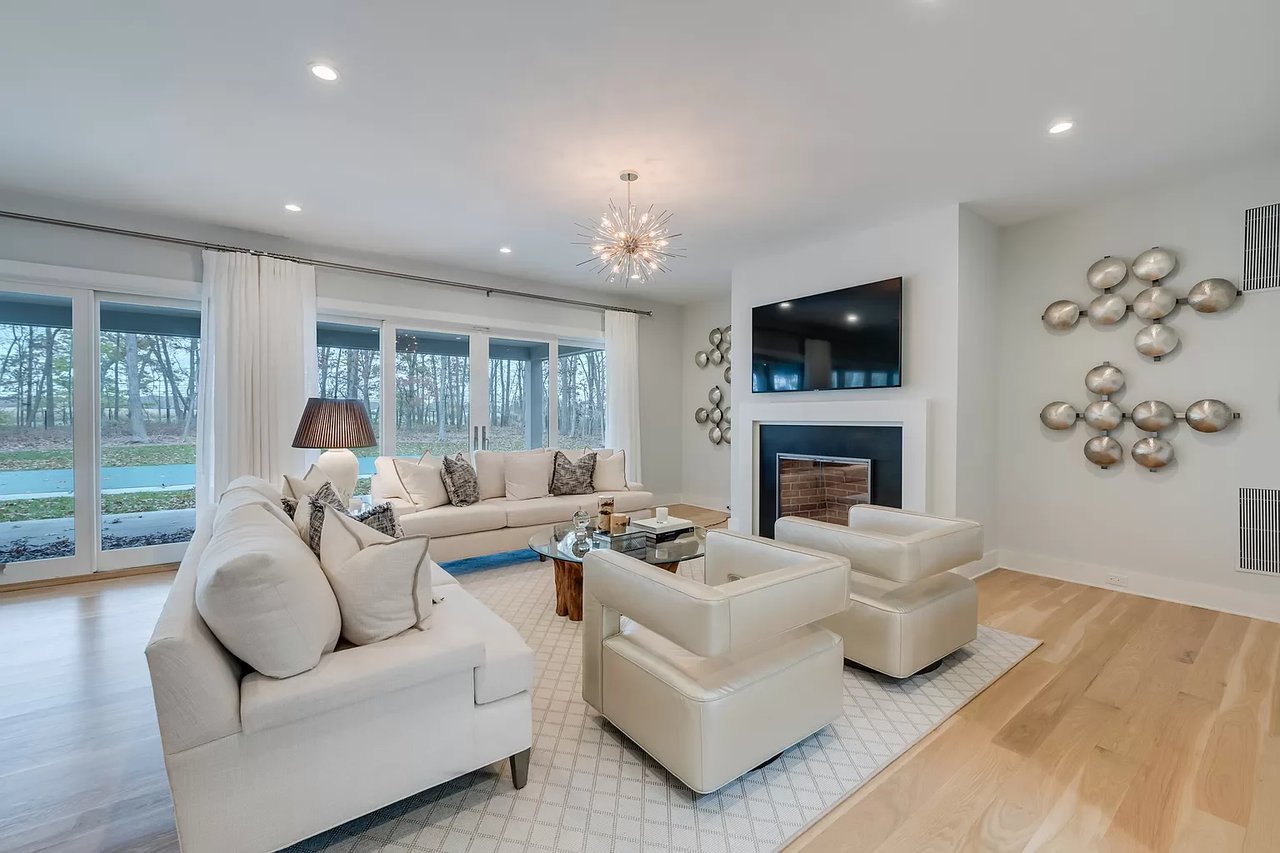 20 Anvil Ct