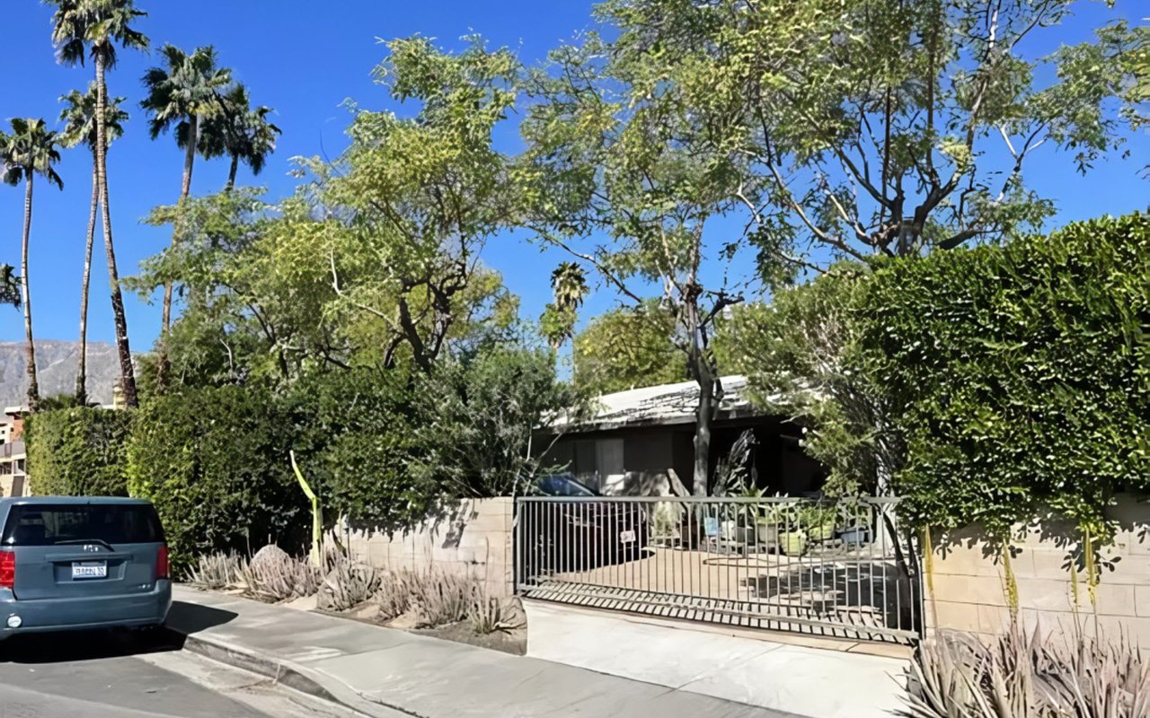 722 E Chuckwalla Rd