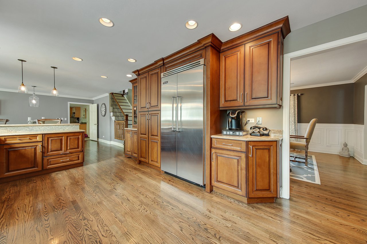 This stunning spacious home allows for the quintessential indoor/outdoor living