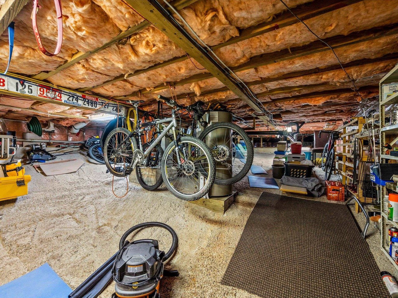 4 Ridge Dr