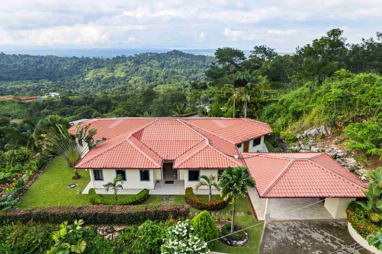 Luxurious Home with Great Outdoor Living Space and Incredible Panoramic Valley & Ocean Views in Chontales near Ojochal Costa Rica