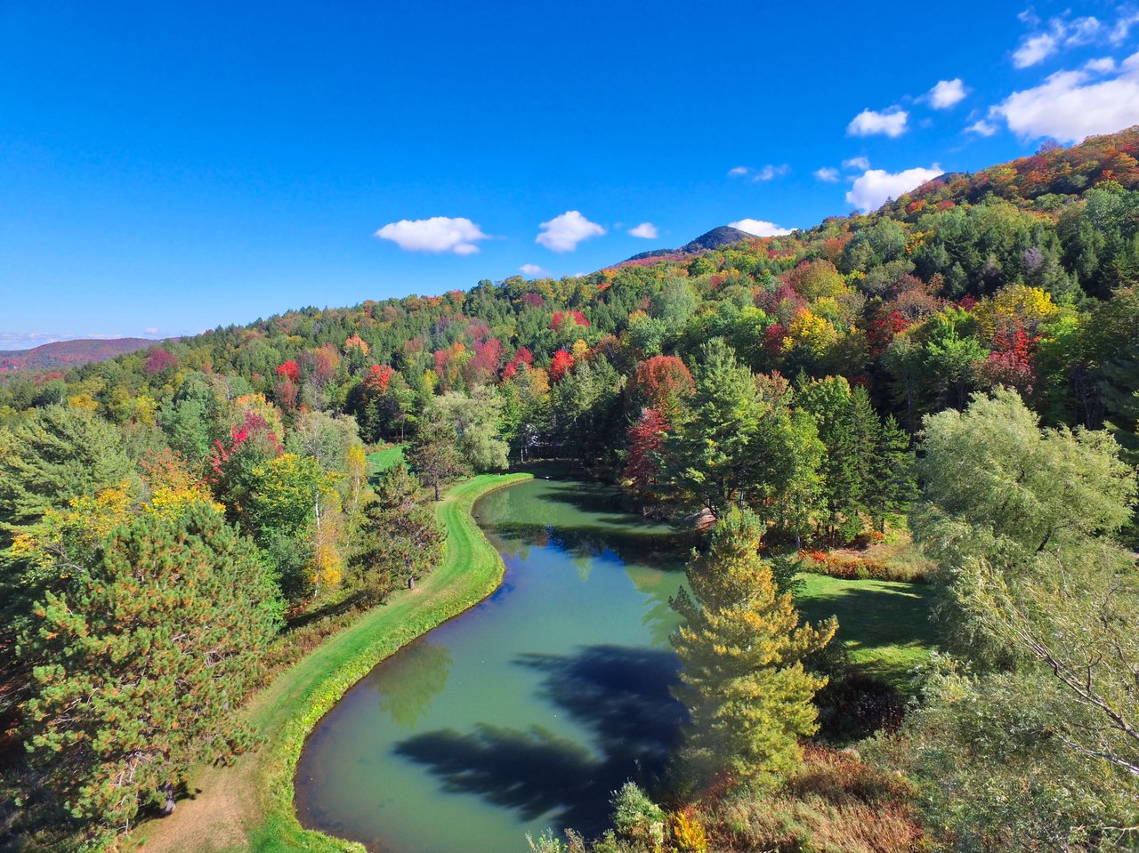 The Coldwell Banker Carlson Real Estate Ultimate Guide to Selling Your Home in Morristown, VT