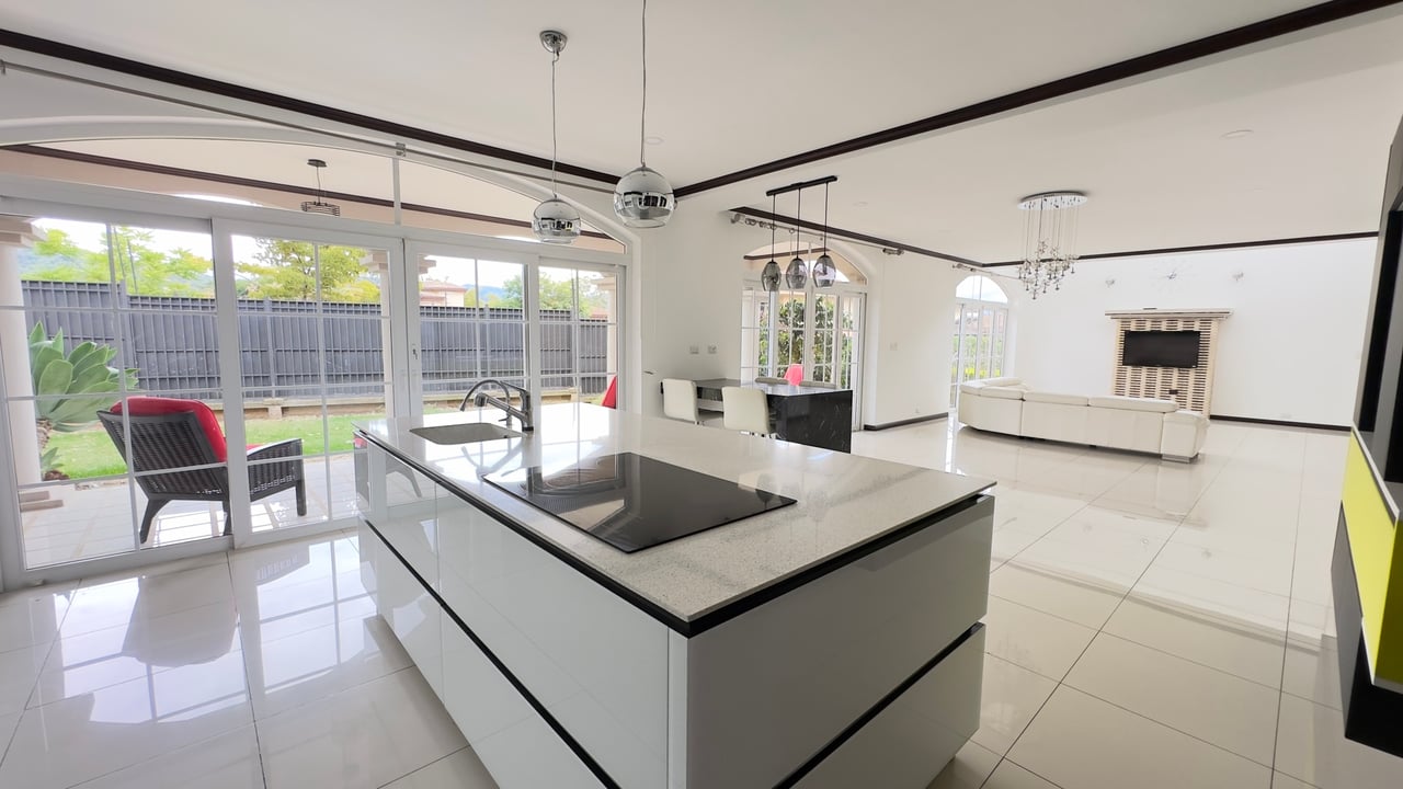Colonial Estate with Garden, Curridabat, San Jose