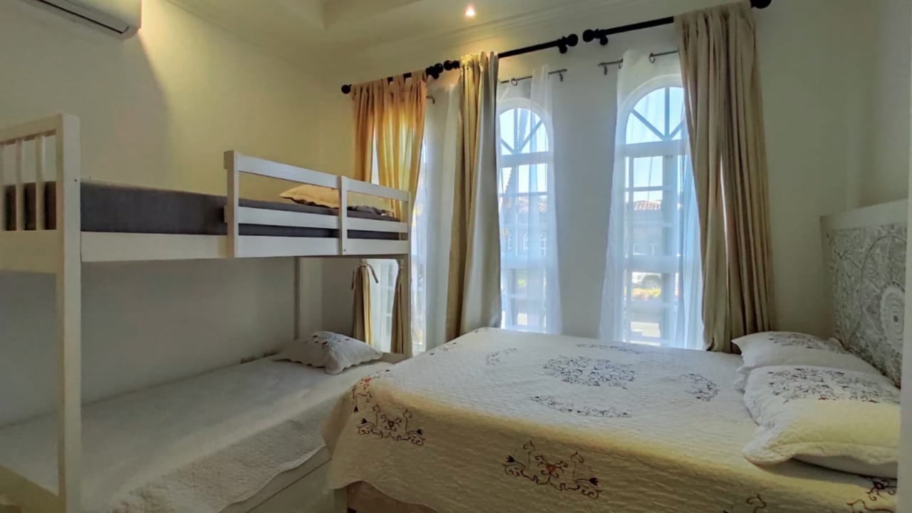 Remodeled Gated Community Home, Jaco, Puntarenas