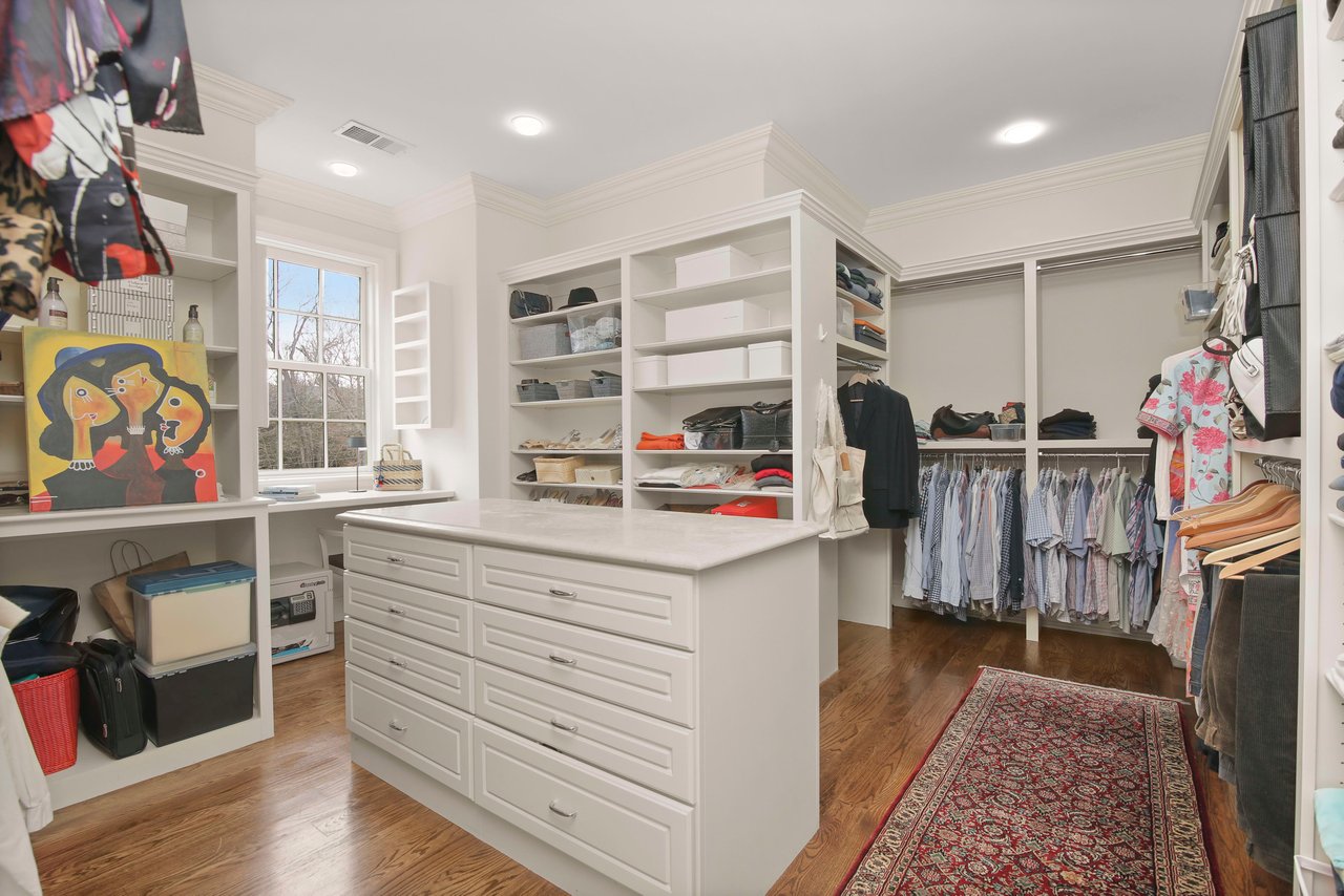 3 Glenwood Lane