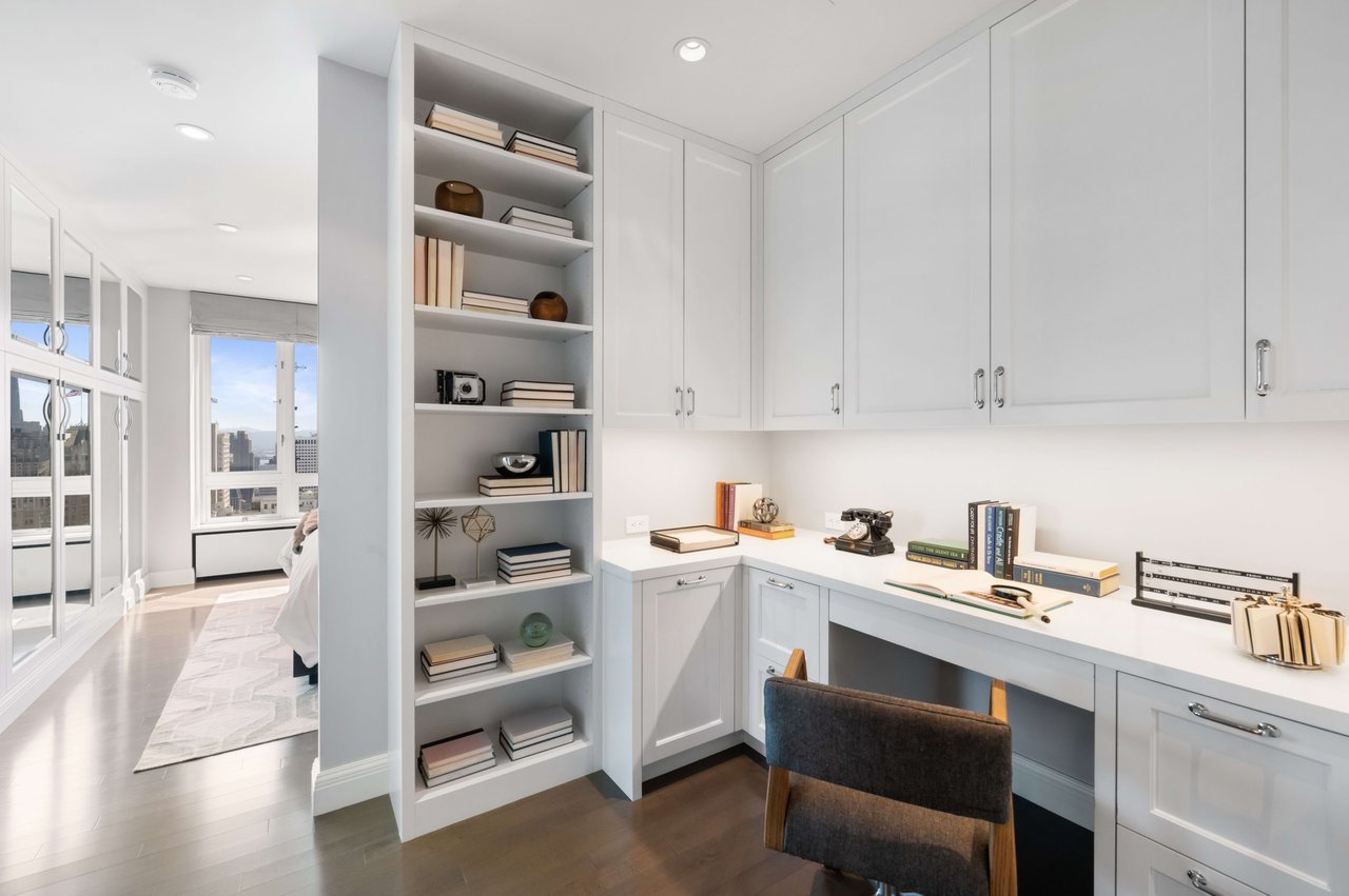 Remarkable Renovation & Rolling Landmark Views