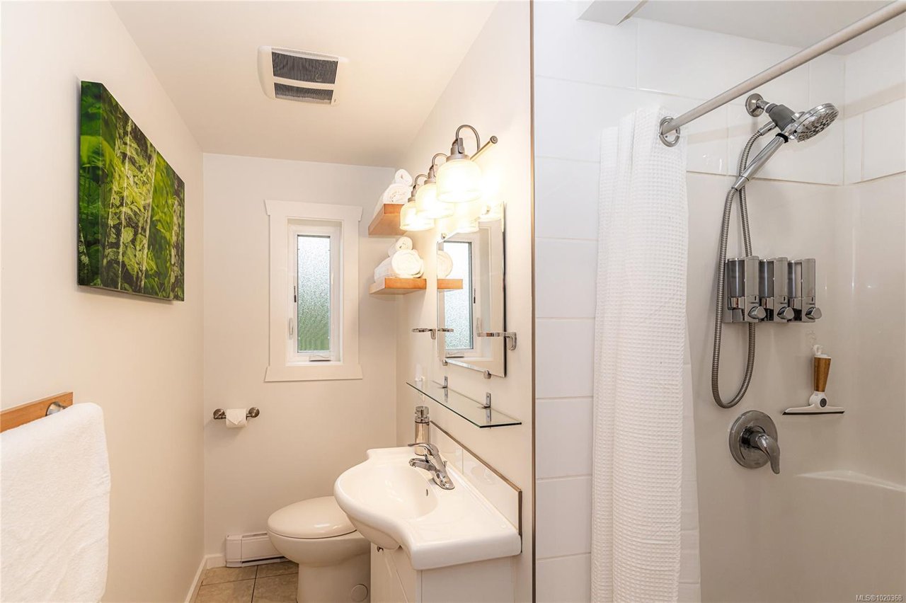 140 Mt. Baker Cres