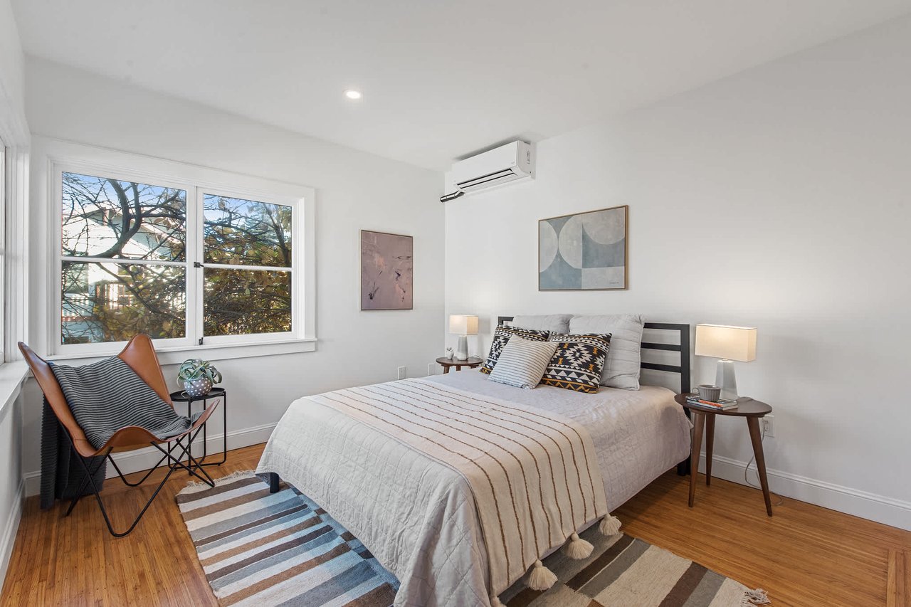 1173 Hearst