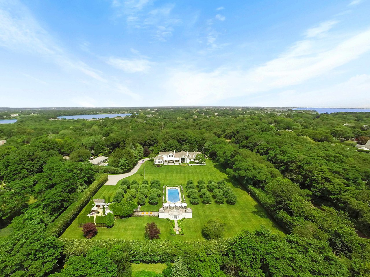 A Seasoned Fashion Exec’s Water Mill Estate Formerly Featured in HC&G Lists for $6.75M