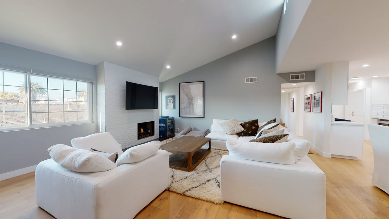 1532 9th Street Unit: 7