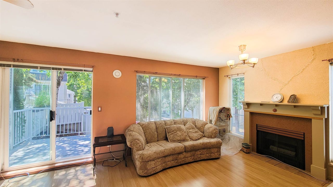 29-8930 Walnut Grove Dr