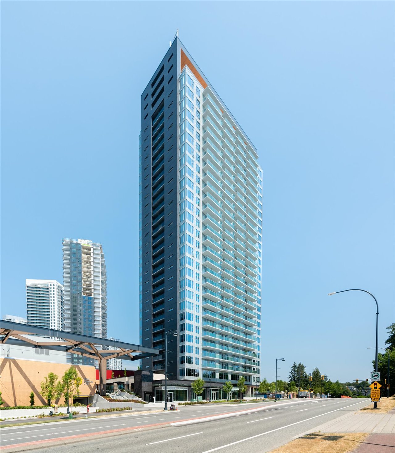 2101-13655 Fraser Hwy
