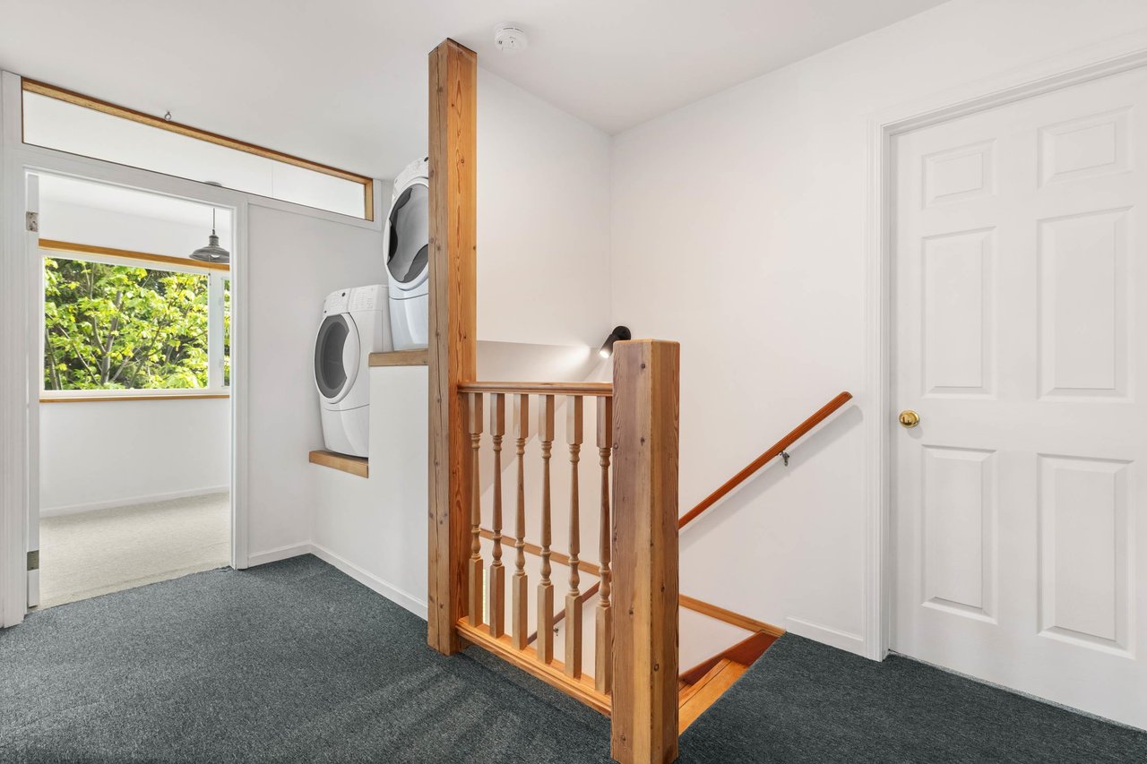 1737 Reid Rd