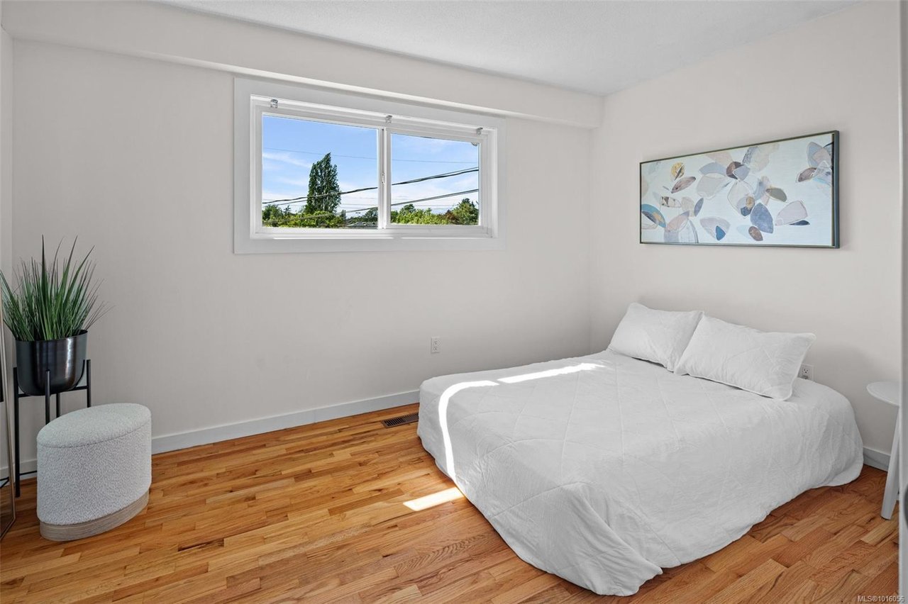 3980 Oakwood St