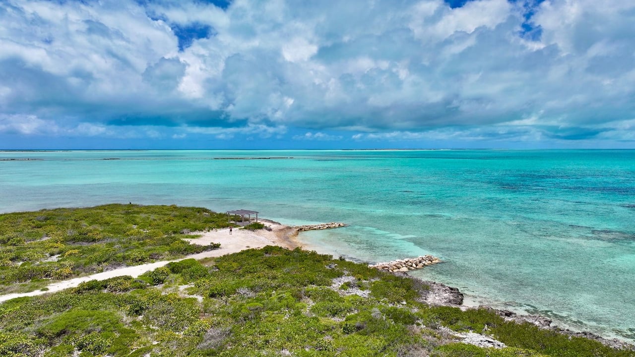 Tarpon Point-Ambergris Cay